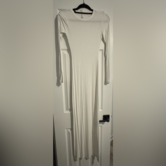 Skims Crewneck Soft Lounge Shimmer Dress in White - Picture 7 of 7
